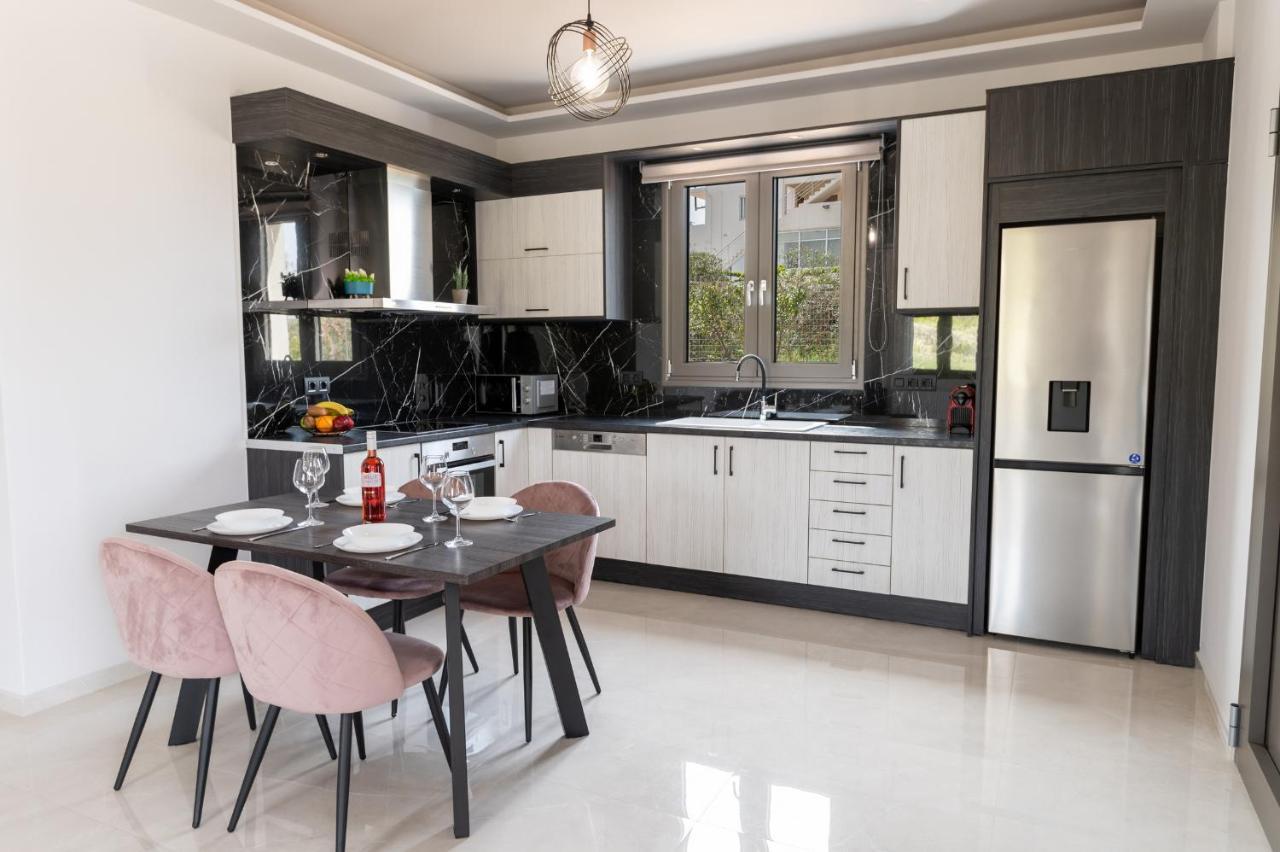 Destino Luxury Apts Rethymno  Bagian luar foto