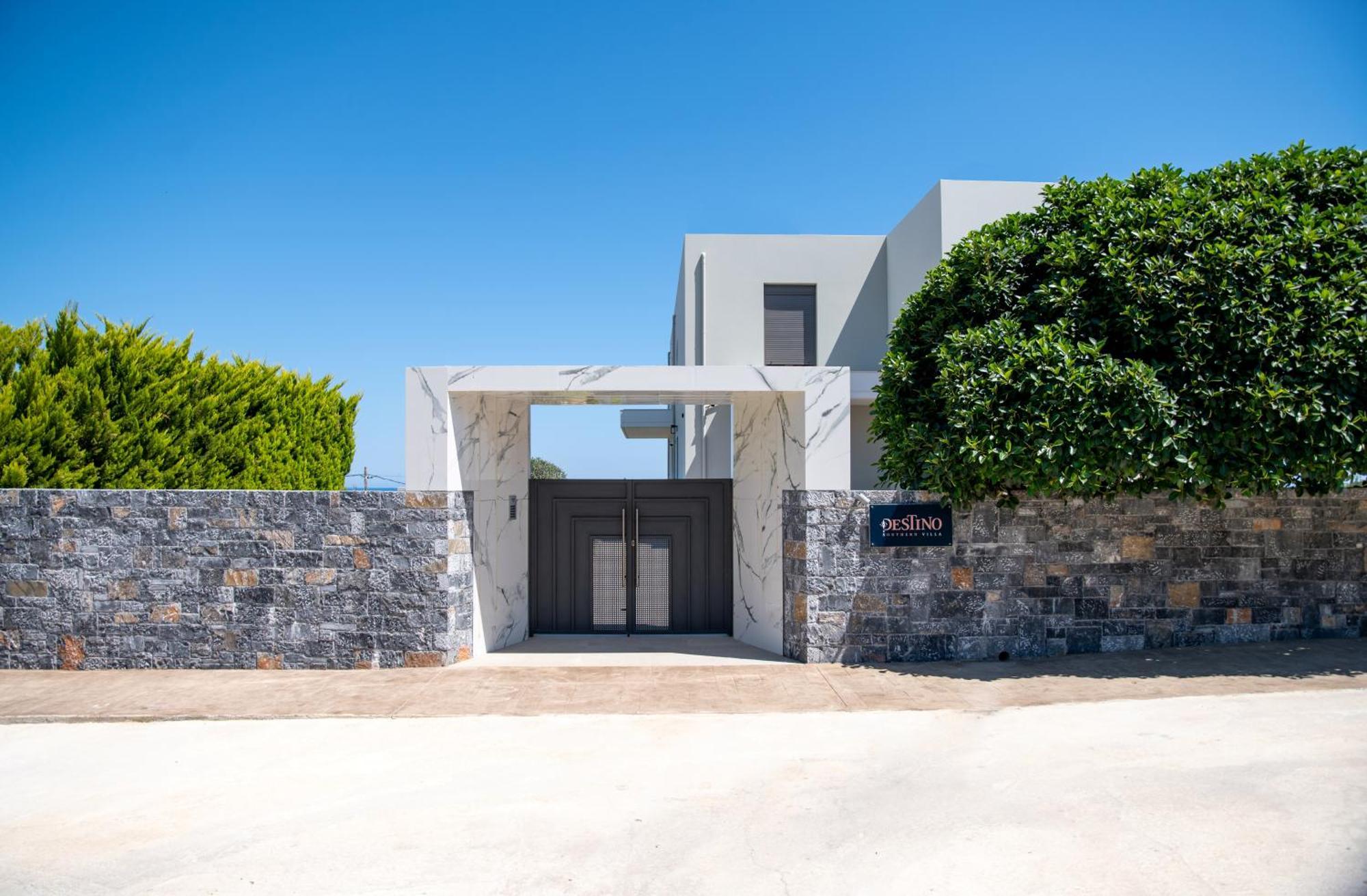 Destino Luxury Apts Rethymno  Bagian luar foto